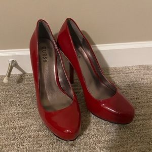 GUESS RED HEELS